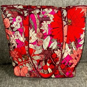 Vera Bradley red, pink, and maroon floral iconic tote bag in excellent condition